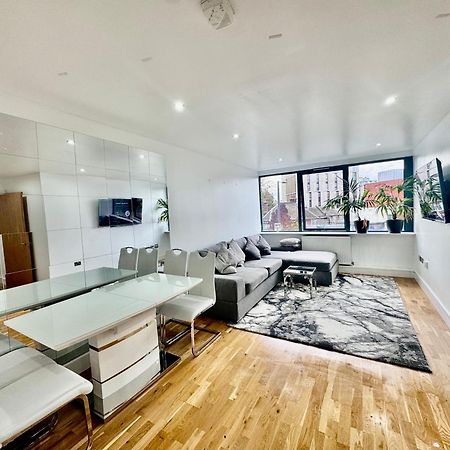 Luxury 2 Bed Entire Apartment-Near Tube & Shopping Centre Harrow Exterior foto